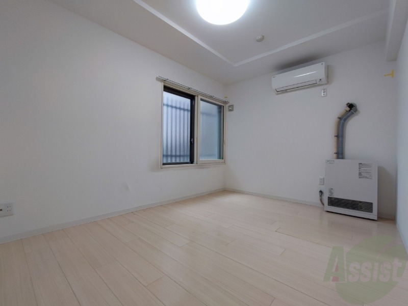 居室・リビング　広くてキレイなお部屋が広がっていて、充実した生活が送れそう。