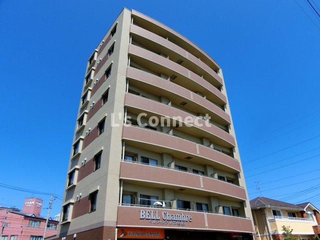 建物外観　オートロックのマンションです。