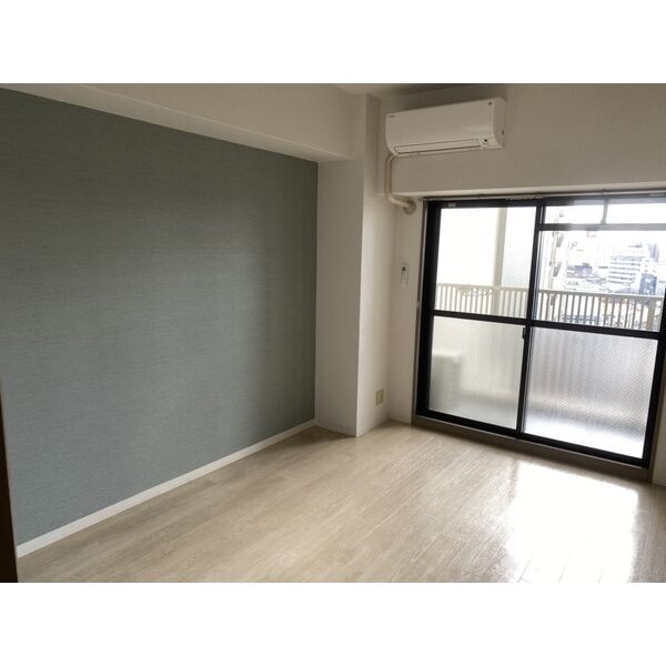 居室・リビング　※写真は同じマンションの違う部屋のものになります。