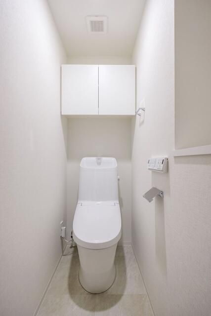 トイレ　シンプルで使いやすいトイレです