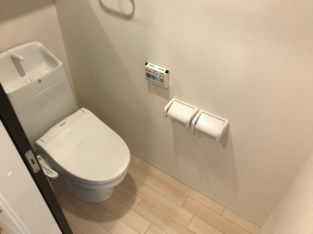トイレ　図面と現状に相違がある場合には現状を優先
