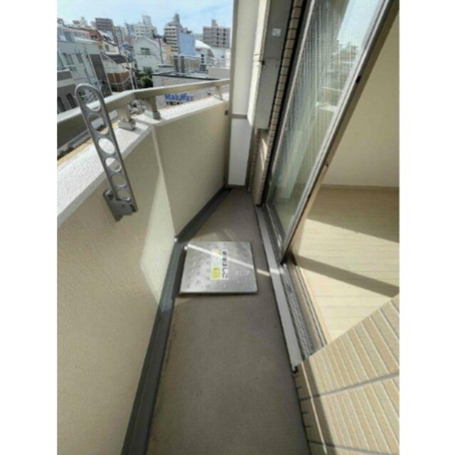バルコニー　※同仕様写真含む