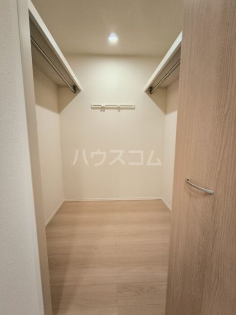 Century Grove 守山の内装写真