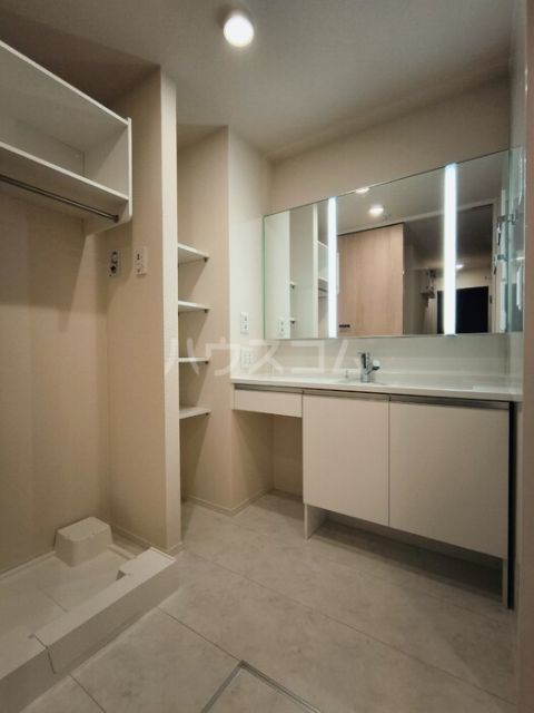 Century Grove 守山の内装写真