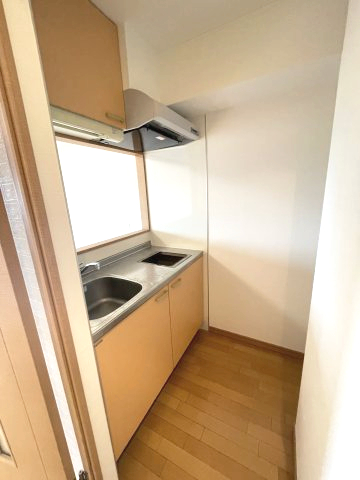 キッチン　(参考)同マンション同間取り他部屋の写真