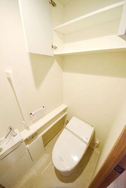 トイレ　別部屋参考写真