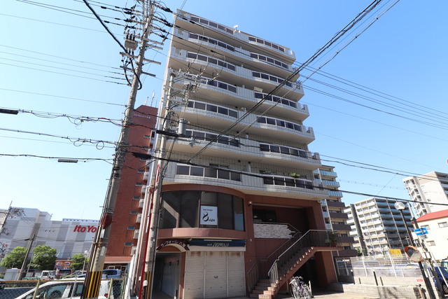 建物外観　ラ・フォーレ八尾