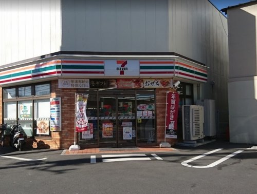 コンビニ　セブン-イレブン板橋東山町店（コンビニ）まで42m