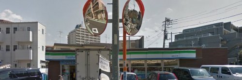 コンビニ　ファミリーマート板橋大谷口店（コンビニ）まで255m
