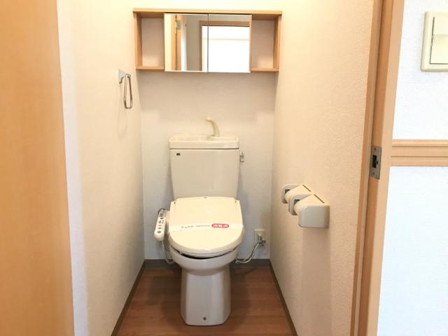 トイレ　シャワー付トイレ