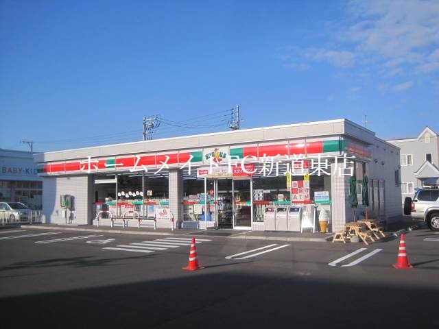 コンビニ　サンクス札幌北三十条東店（コンビニ）まで333m