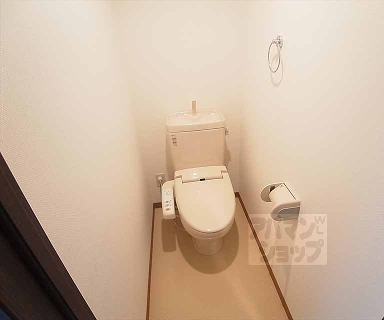 トイレ　ウォシュレット装備