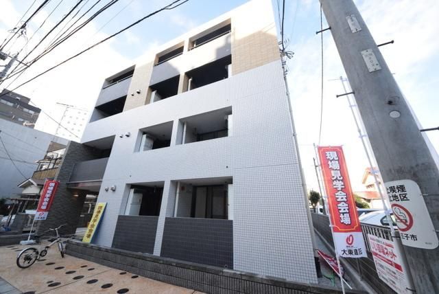 建物外観　☆内見のご予約はタウンハウジング八王子店まで☆