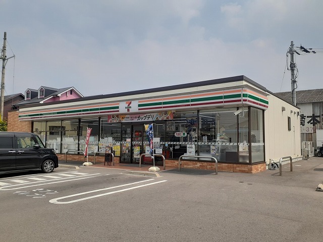コンビニ　セブンイレブン松山今在家店（コンビニ）まで1000m