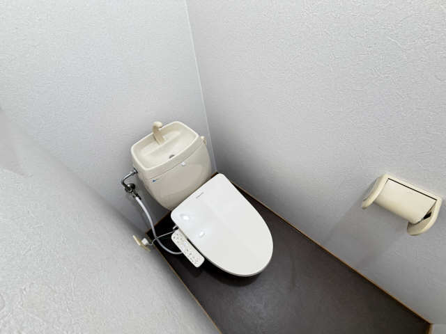 ラフィーネ南郊 D棟のトイレ写真
