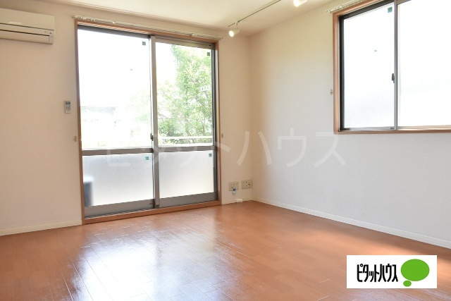 居室・リビング　角部屋です♪