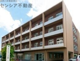 病院　特定医療法人清翠会牧リハビリテーション病院（病院）まで716m