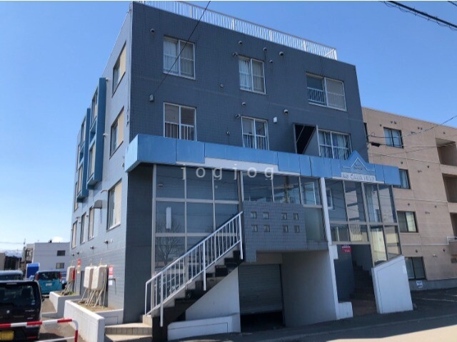 建物外観　カームフィールド１８１５