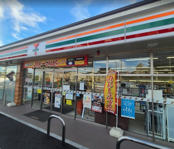 コンビニ　セブンイレブン 松戸東部小学校前店（コンビニ）まで344m