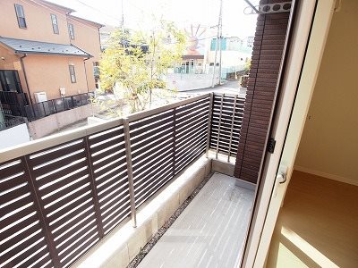 バルコニー　044-299-8985までお気軽にお電話下さい♪