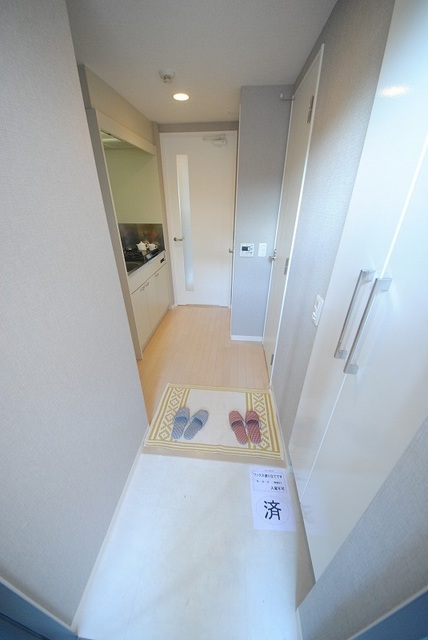 玄関　写真は３１０号室