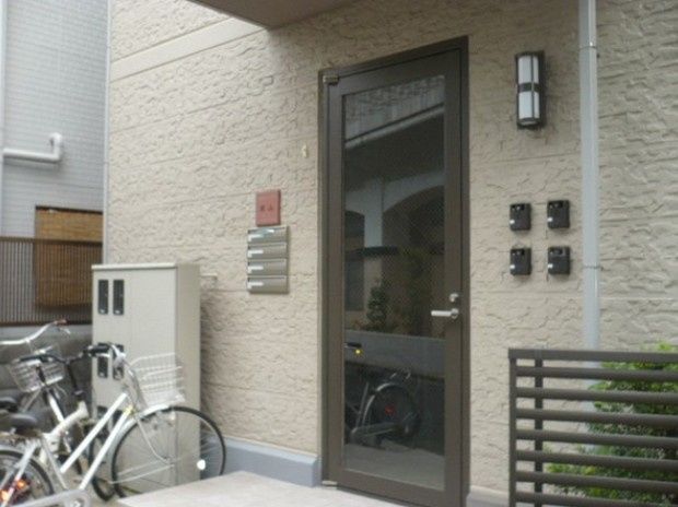 エントランス　☆共用部分☆