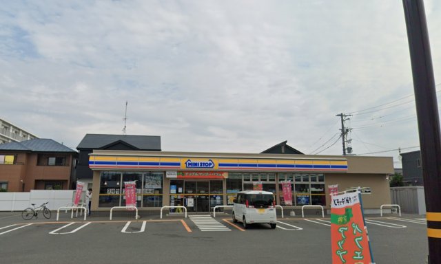コンビニ　ミニストップ　浜松増楽町店（コンビニ）まで554m
