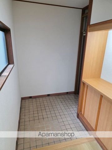 ＪＲ南武線 浜川崎駅 徒歩15分 2階建 築62年の内装写真