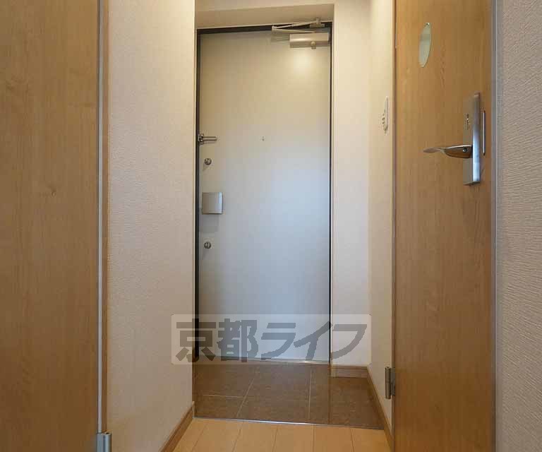 玄関　広めの玄関です。