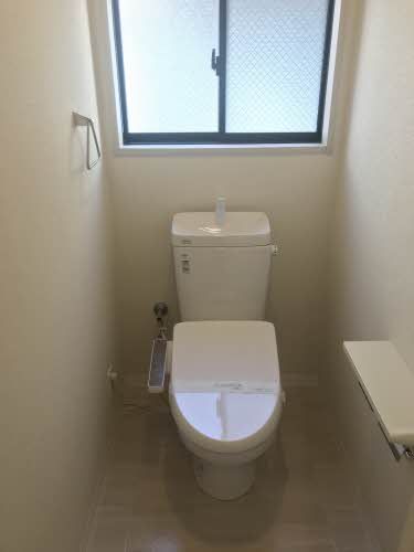 トイレ　トイレ