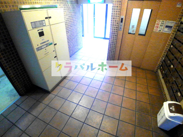 阪急宝塚線 三国駅 徒歩10分 7階建 築39年の外観写真