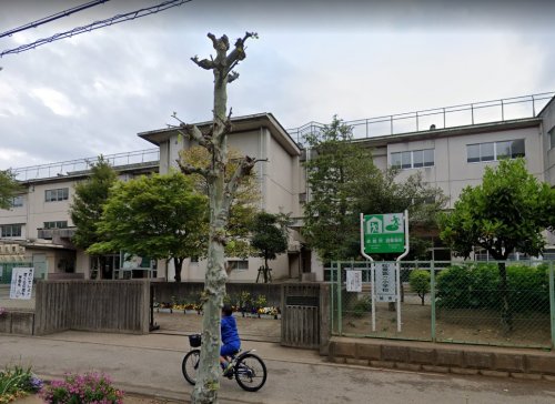 小学校　柏市立松葉第二小学校（小学校）まで546m
