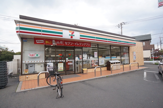 コンビニ　セブンイレブン　市川北方町四丁目店（コンビニ）まで955m