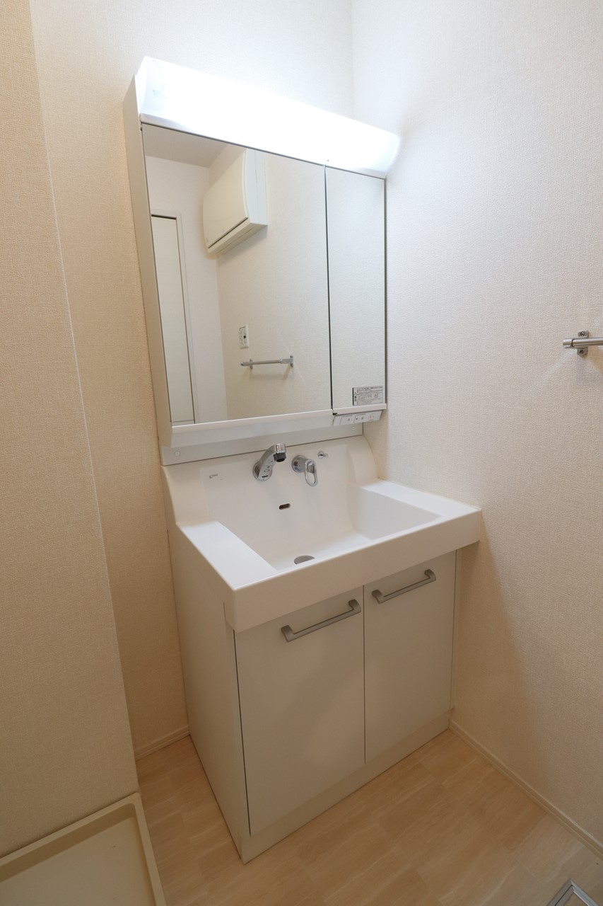 洗面設備　※同物件・別部屋になります