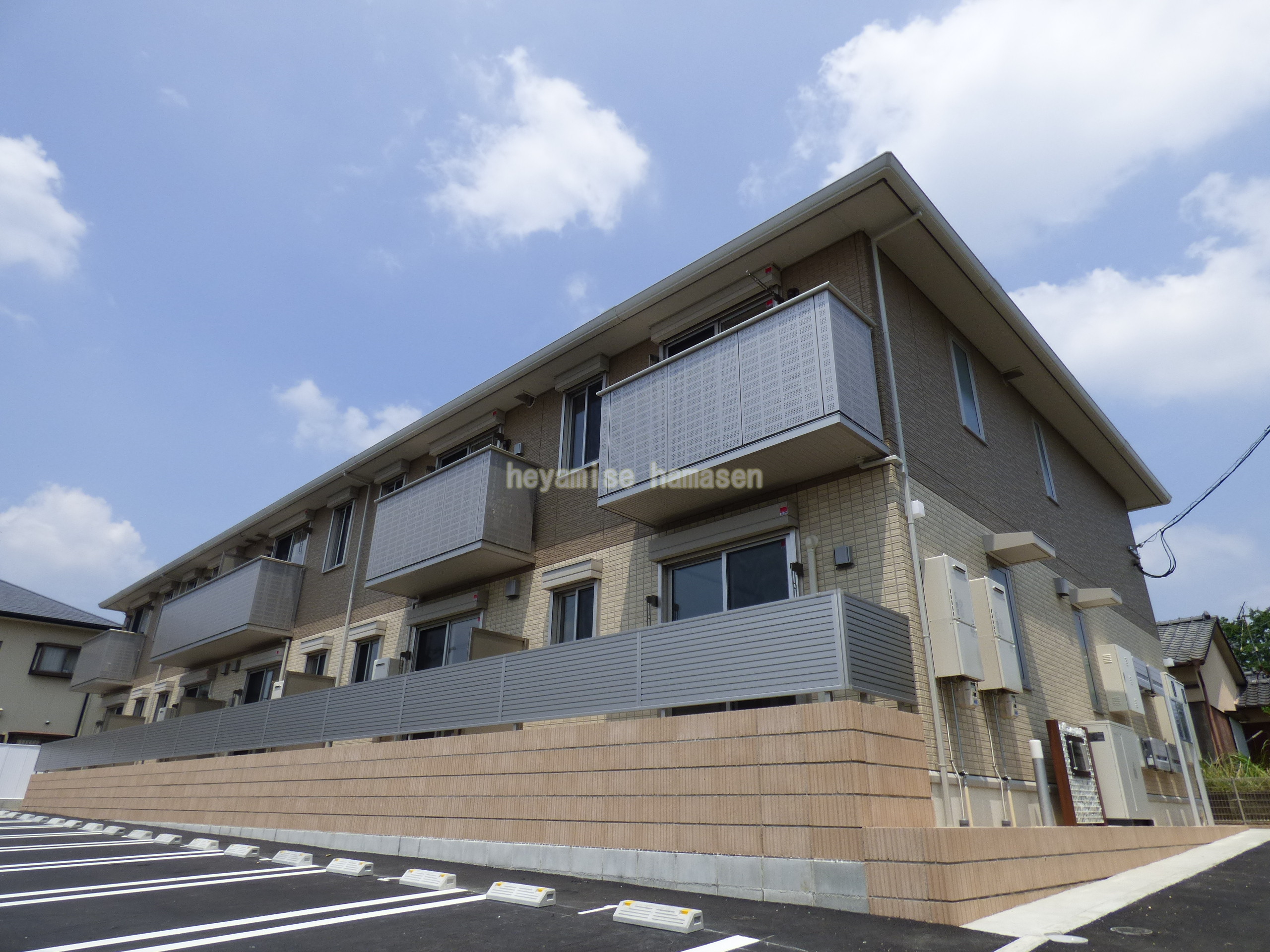 建物外観　インターネット無料使い放題♪