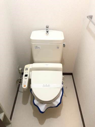 【レジデンシャル甲賀のトイレ】