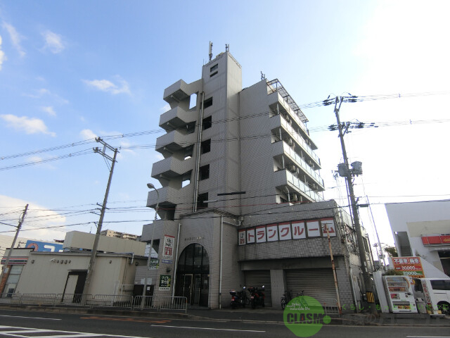 高槻市富田丘町のマンションの建物外観