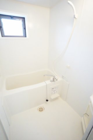 バス・シャワールーム　※同物件・同タイプの写真です。