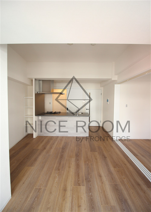 居室・リビング　BRAVE北浜　リビング