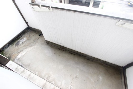 バルコニー　※別号室の写真です