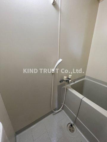 バス・シャワールーム　ゆったり過ごせるお風呂です