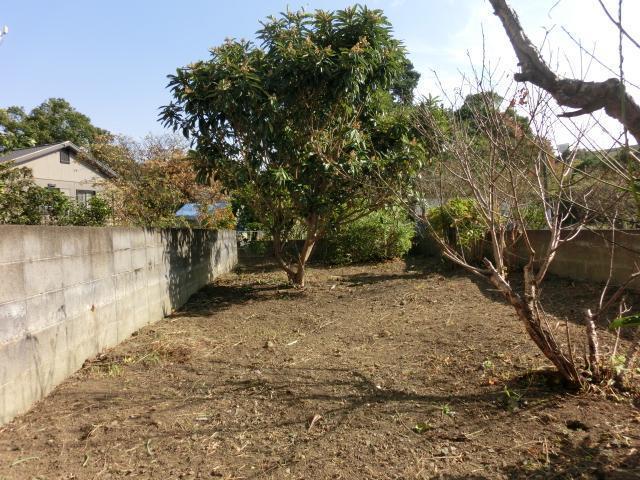 中学校　本郷中学校（中学校）まで900m