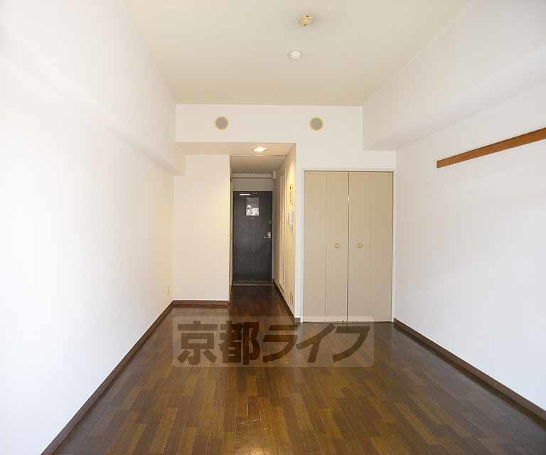 居室・リビング　綺麗なお部屋です。