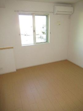 ヌーベル　その他　洋室