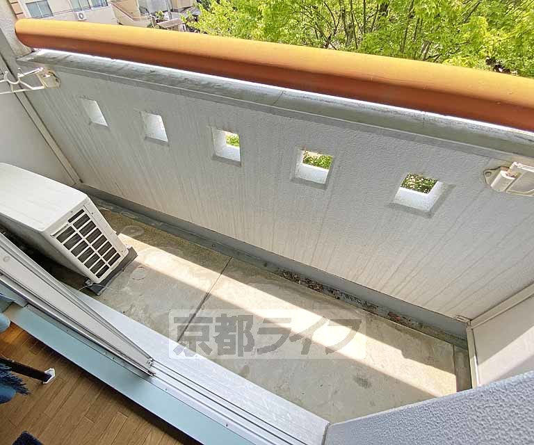 バルコニー　風当りの良いバルコニーです。