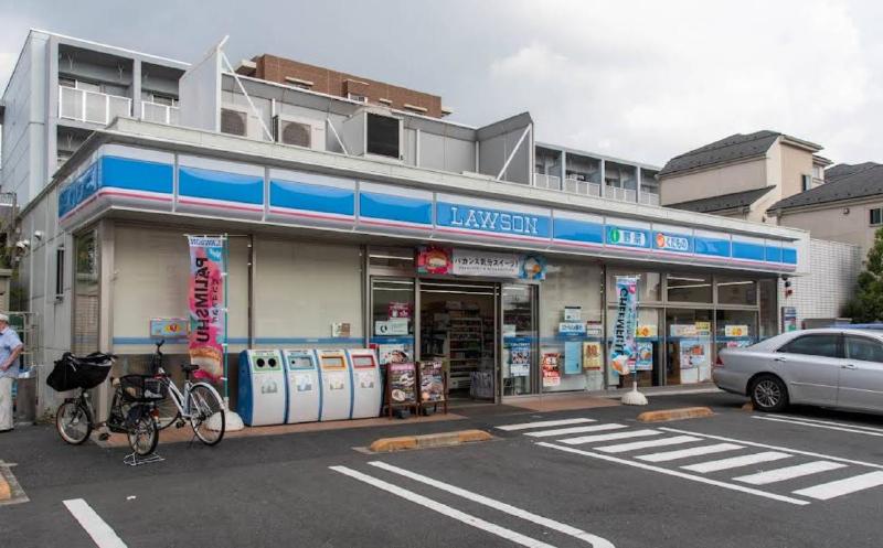 コンビニ　ローソン（コンビニ）まで500m