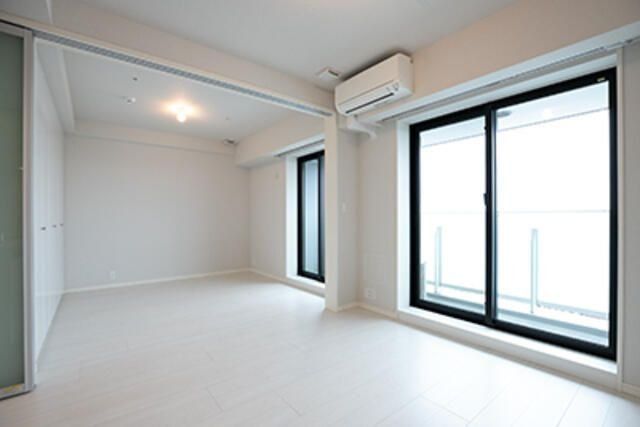 居室・リビング　参考画像 別住戸の写真です