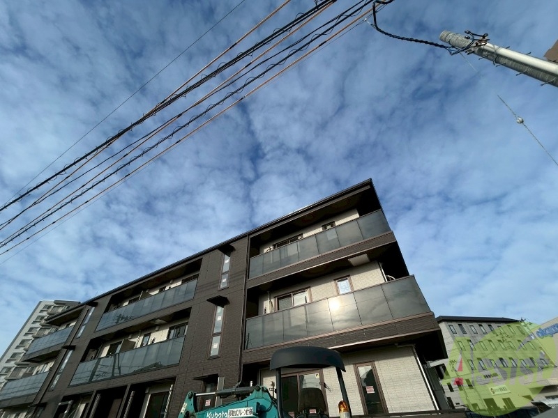 玄関　※建築中