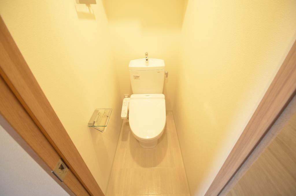 トイレ　シャワー付トイレ