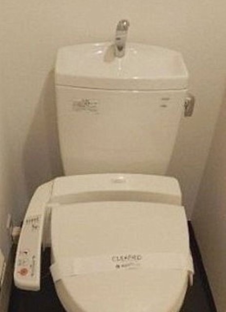 トイレ　別部屋　　参考写真